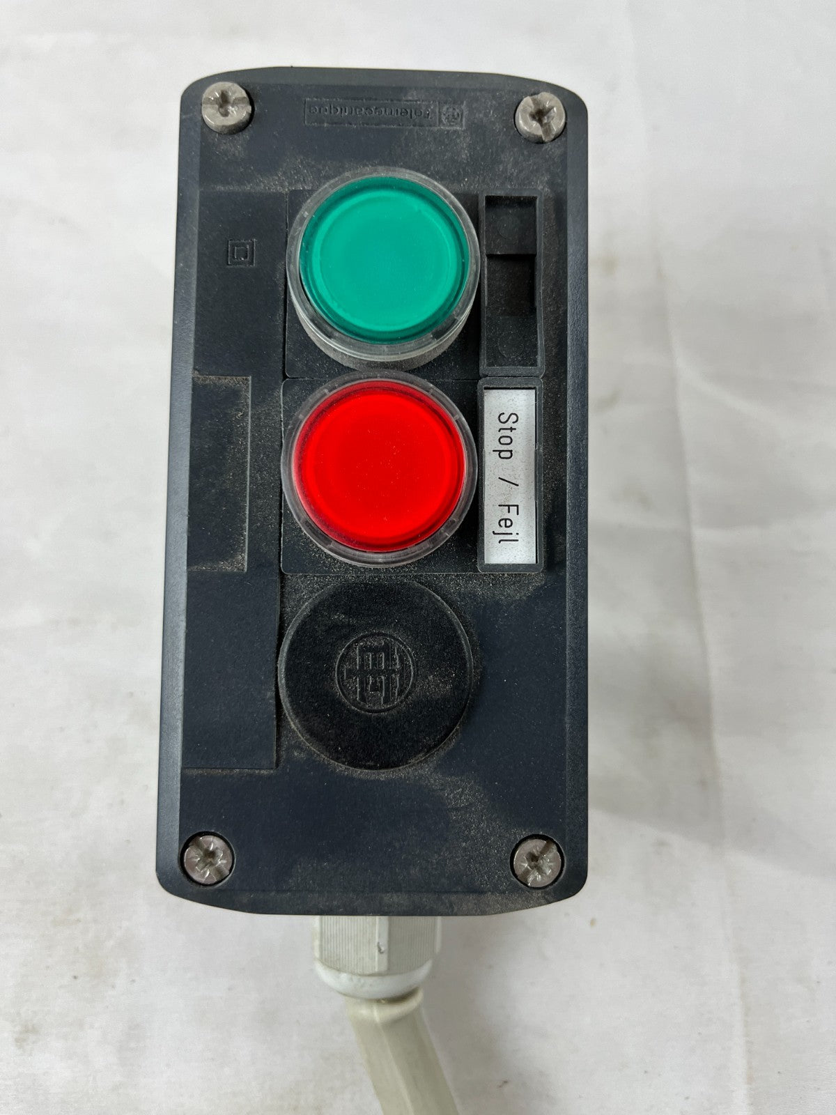 Schneider Electric Telemecanique XALD213 Control Station Start Stop Push Button
