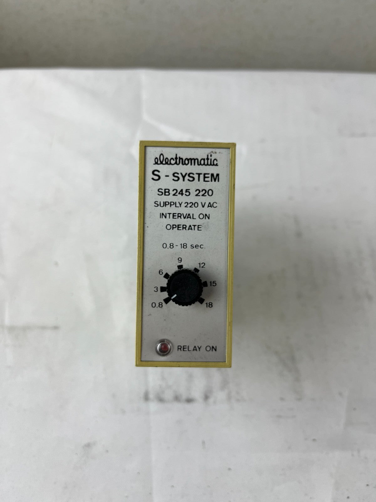 Electromatic SB245 220 Interval Timer 220VAC 0.8-18s LED CL3520 Relay Module