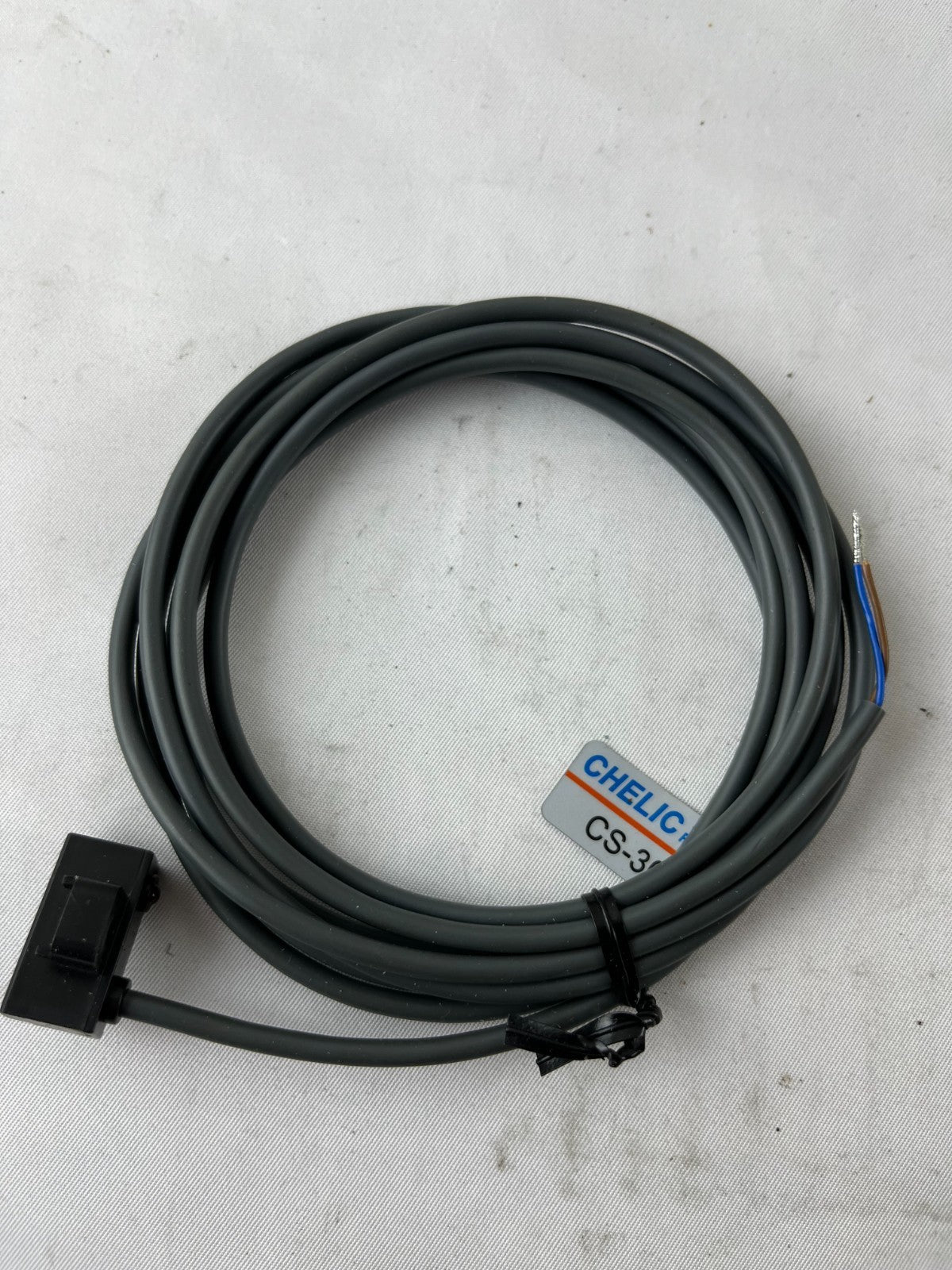 Chelic CS-30E Magnetic Cylinder Sensor Reed Switch 5-240V AC/DC Used Spare Unit