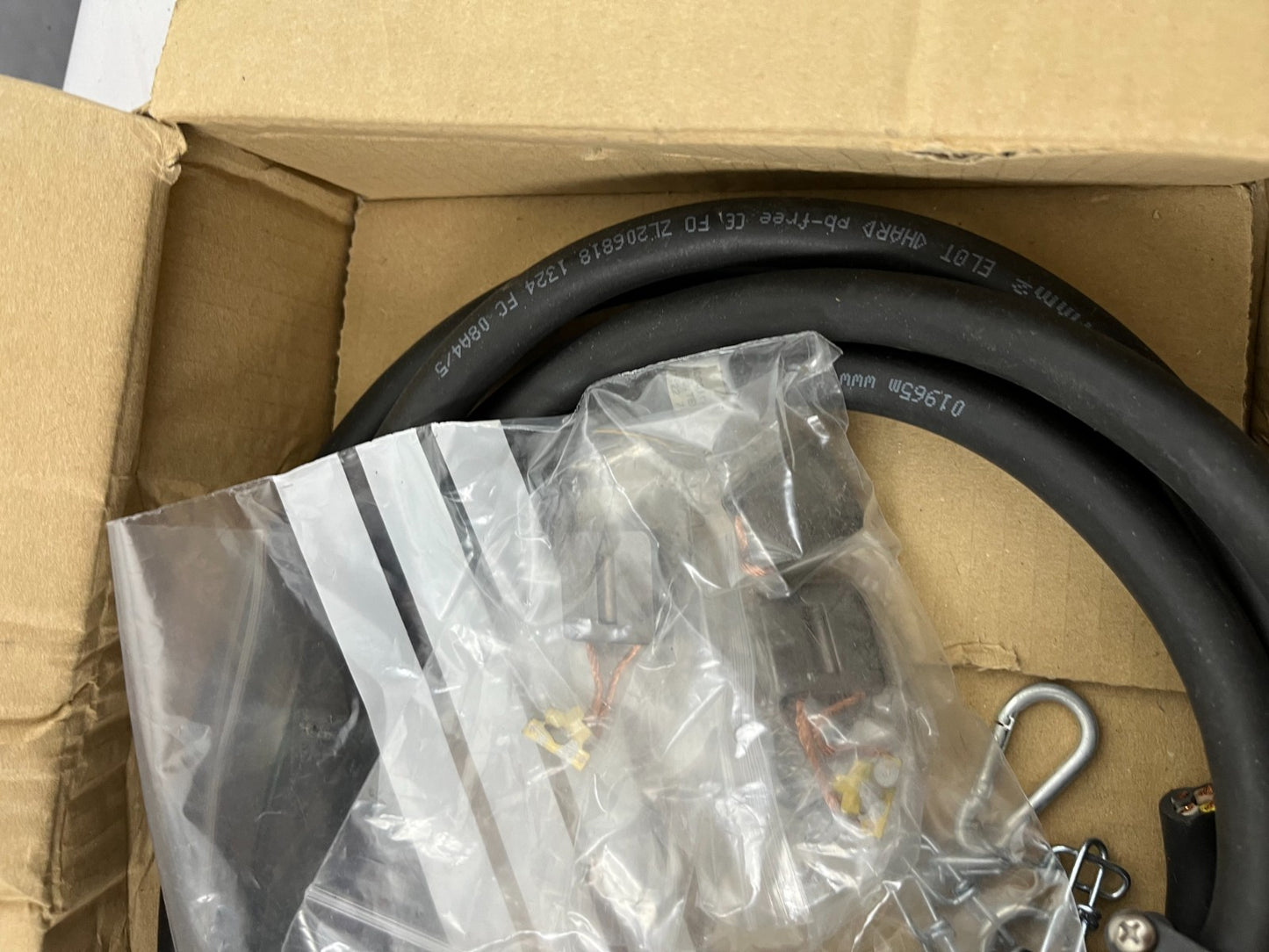 Kapp Holland Cable Festoon System, HO7RN-F 4G4mm², Complete Trolley Set, New