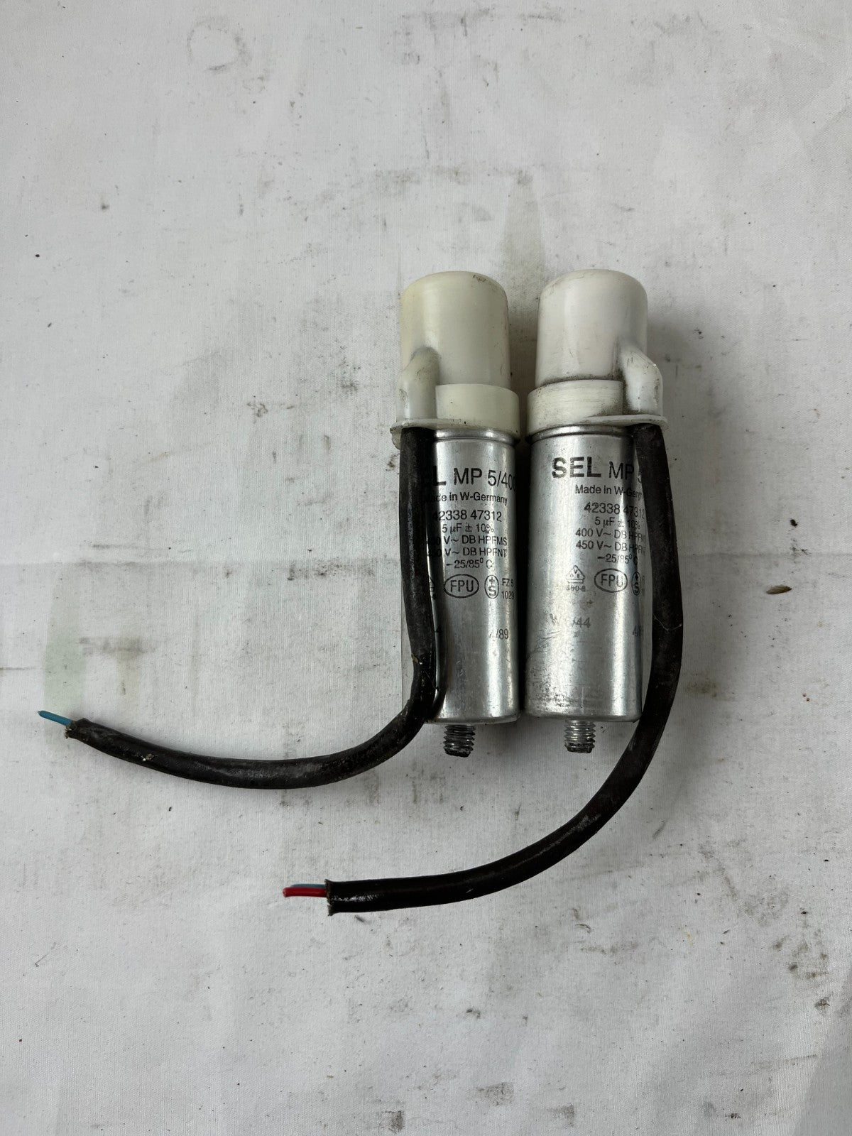 SEL MP 5/400 5µF 400V–450V Motor Run Capacitors Set of 2 Used Working Spares