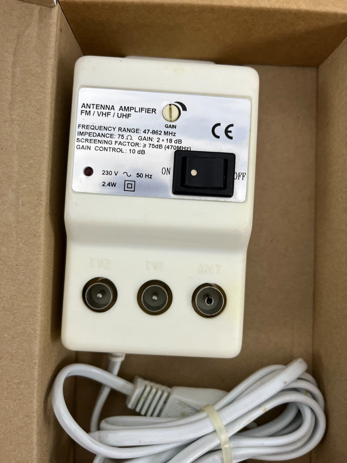 FM VHF UHF Antenna Amplifier 47-862MHz 2x18dB Gain 230V TV Signal Booster NEW