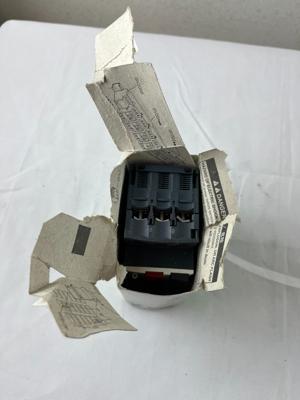 Schneider Electric GV2ME05 TeSys Motor Circuit Breaker 0.63-1A 3P 100kA NEW