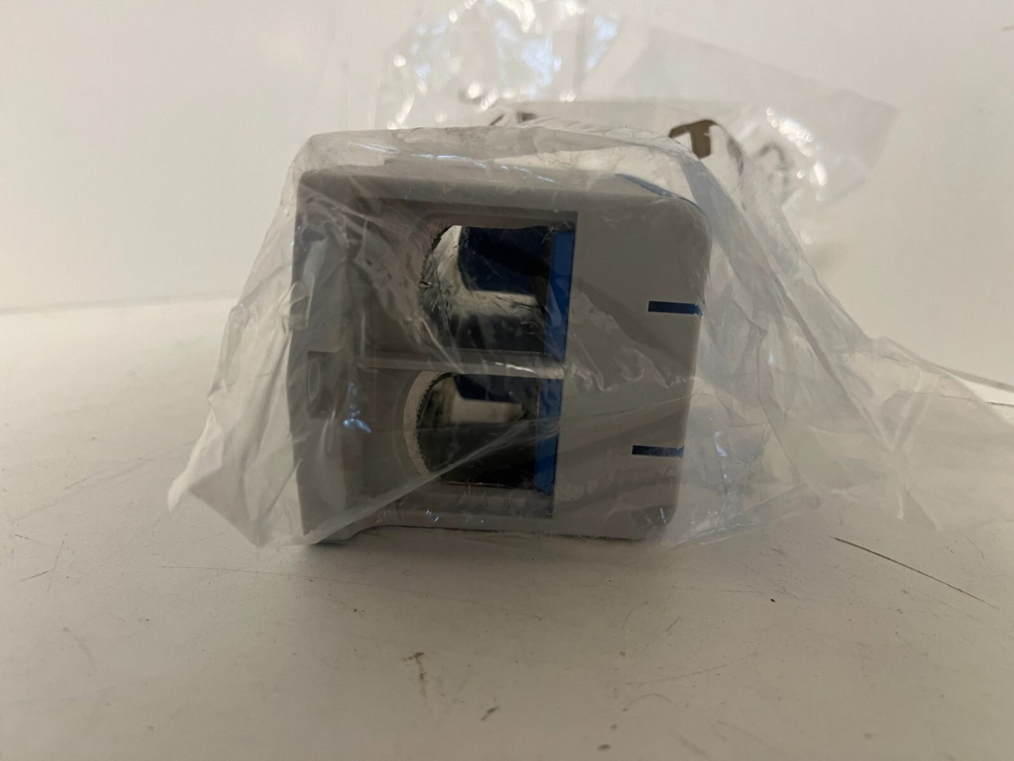 Ensto KE69.2 Tapping Terminal Block - New in box - Unused, Factory Sealed