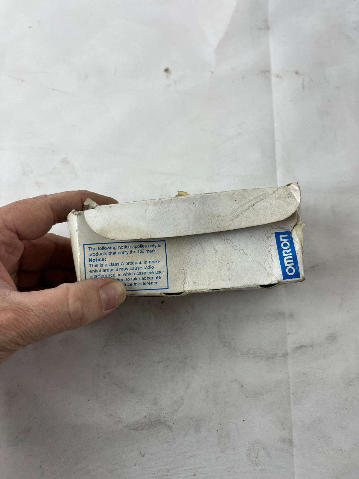 Omron E3S-CL1 Photoelectric Sensor Switch 10-30VDC 2m Cable New in Box