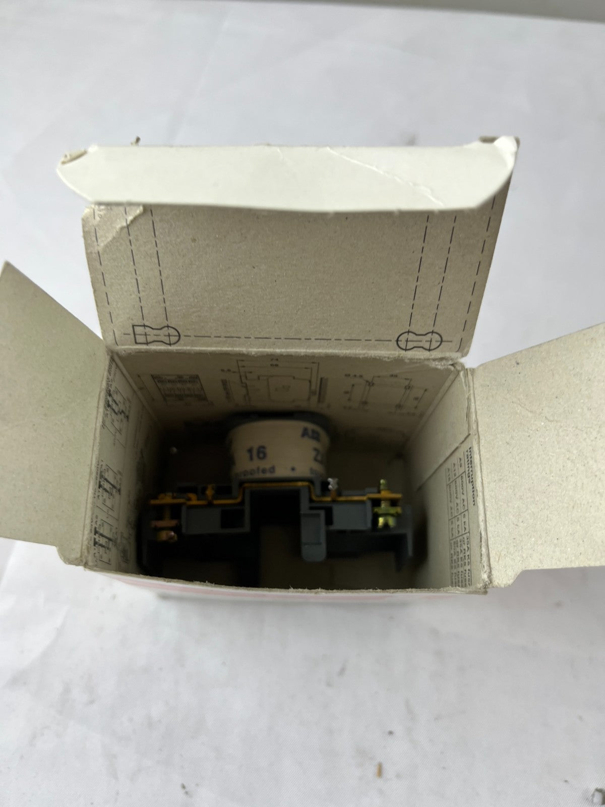 ABB ZA16 1SBN151410R8006 Contactor Coil 220–230 V 50 Hz / 230–240 V 60 Hz A9–A16