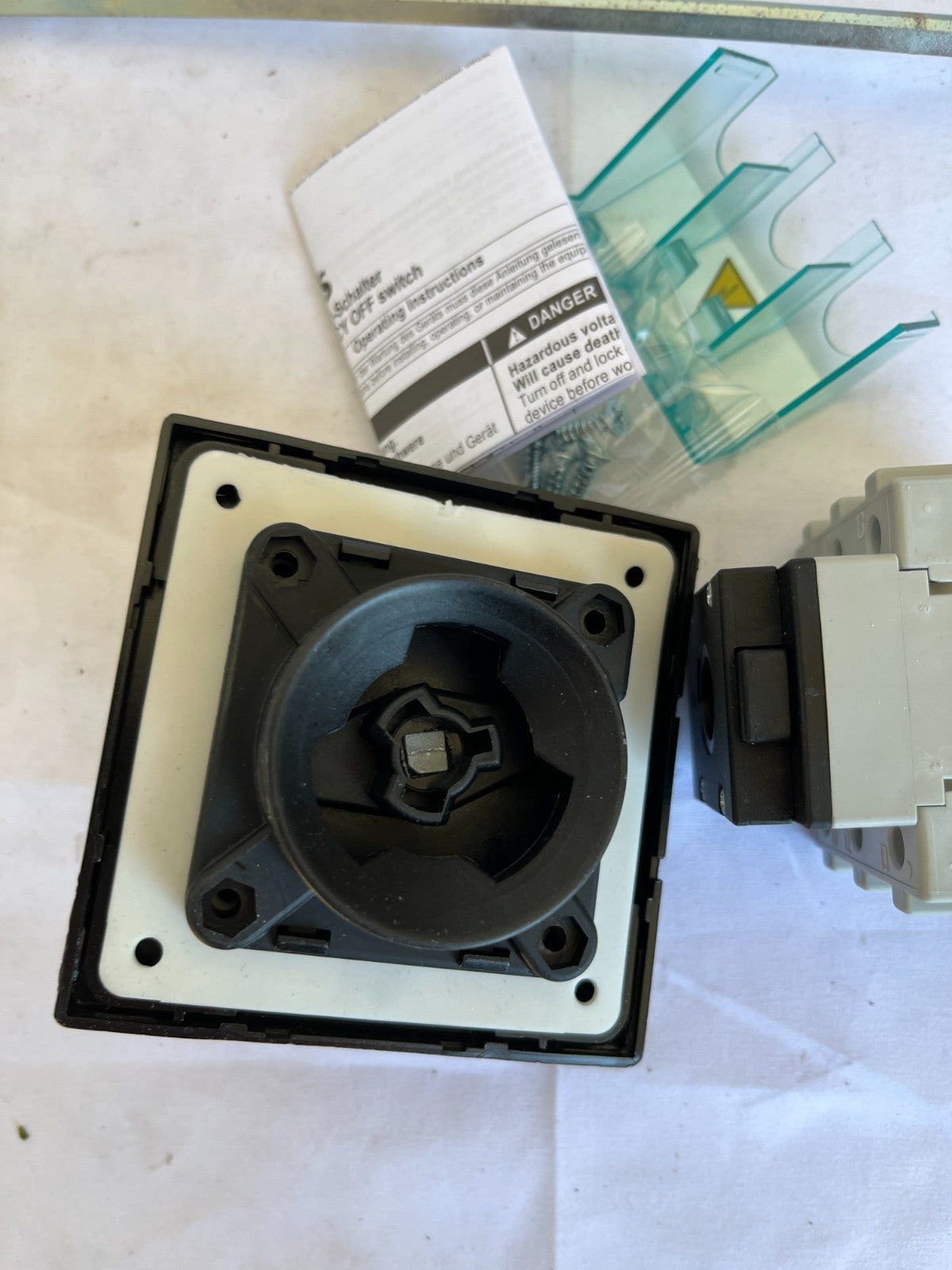 Siemens 3LD2514-0TK51 Main Switch 63A 690V 22kW New - Damaged Box - Spare Unit