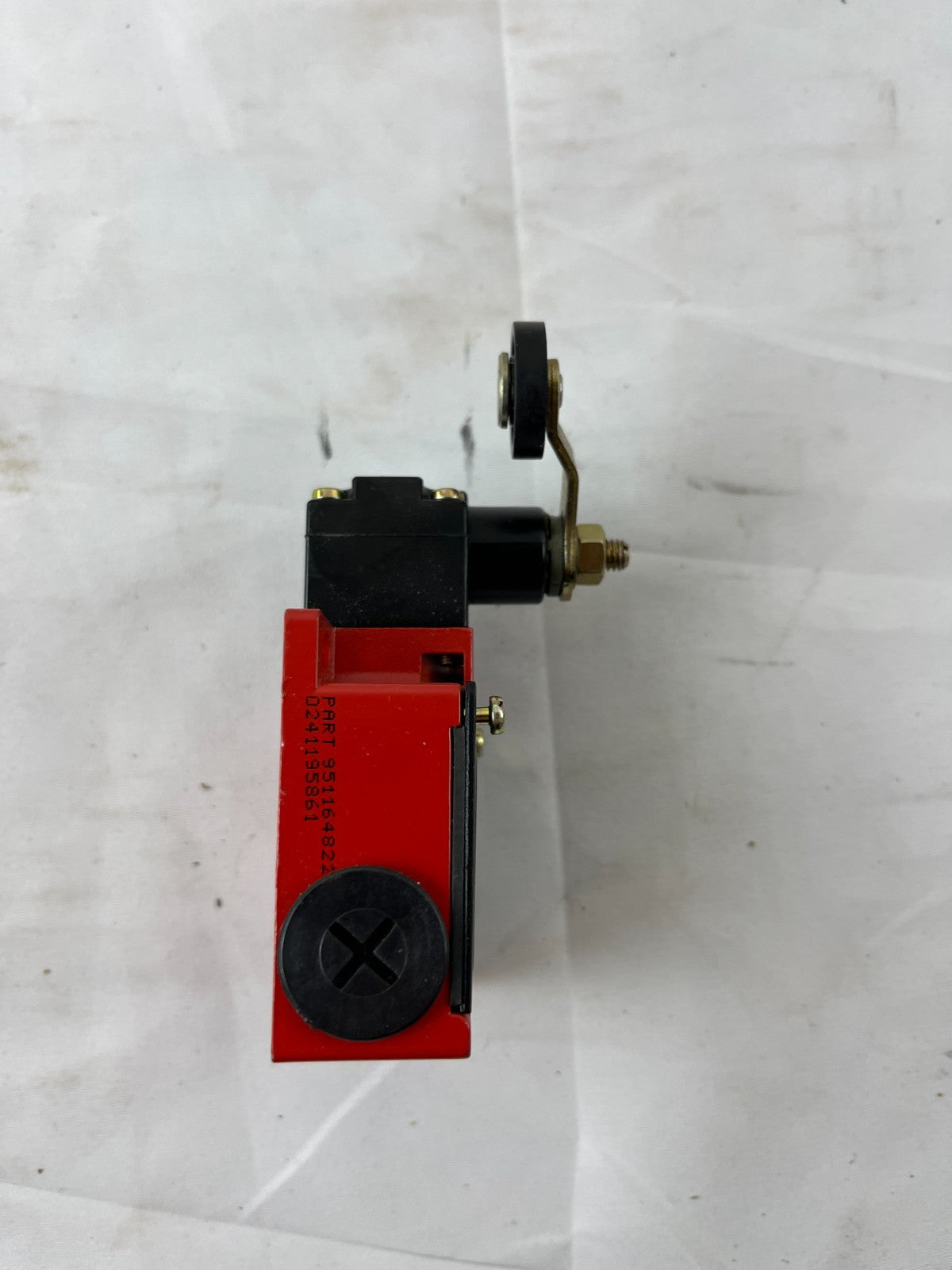 Guardmaster Senator CXB2 Safety Limit Switch Roller Lever IP66 New NOS Spare