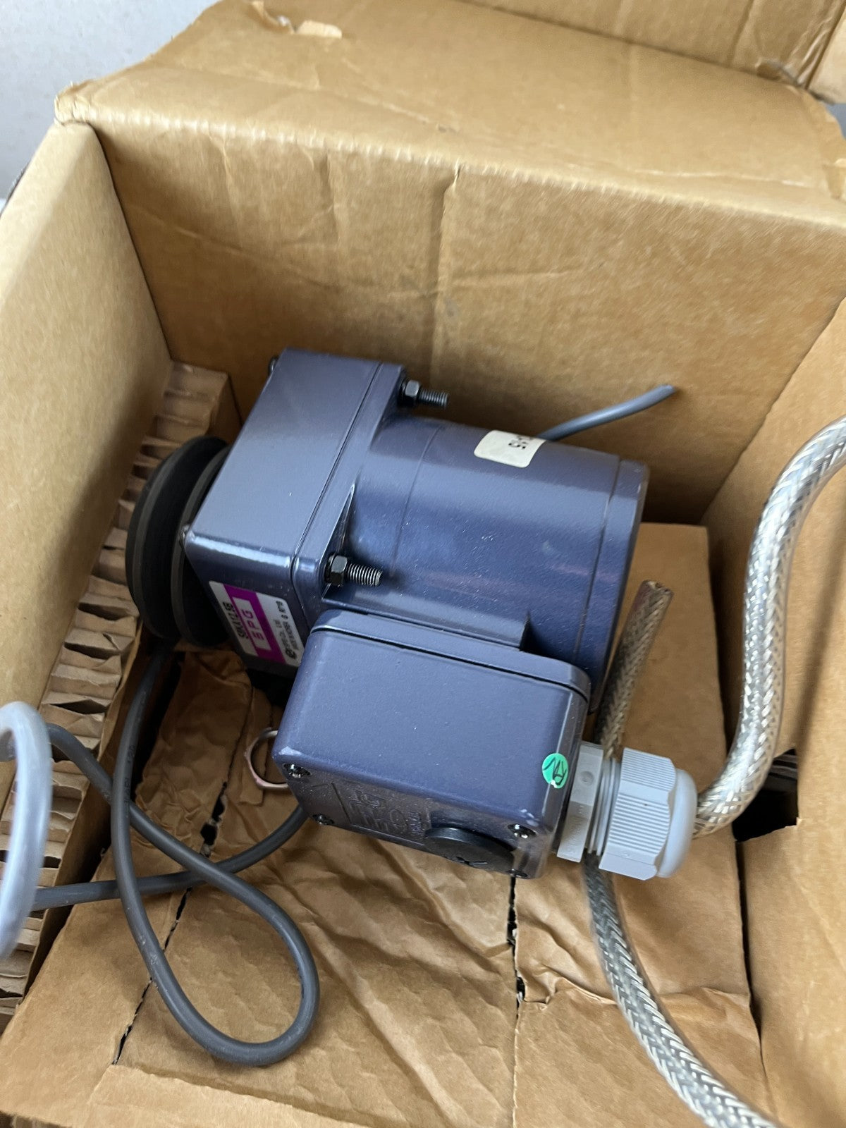 SPG S8I25GT-TCE Induction Motor 25W 220V 50/60Hz With IBC VVX 25W 75rpm New