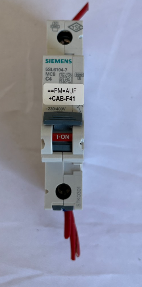 Siemens 5SL6104-7 MCB C4 1-Pole 4A 230/400V Used Spare Unit Relay
