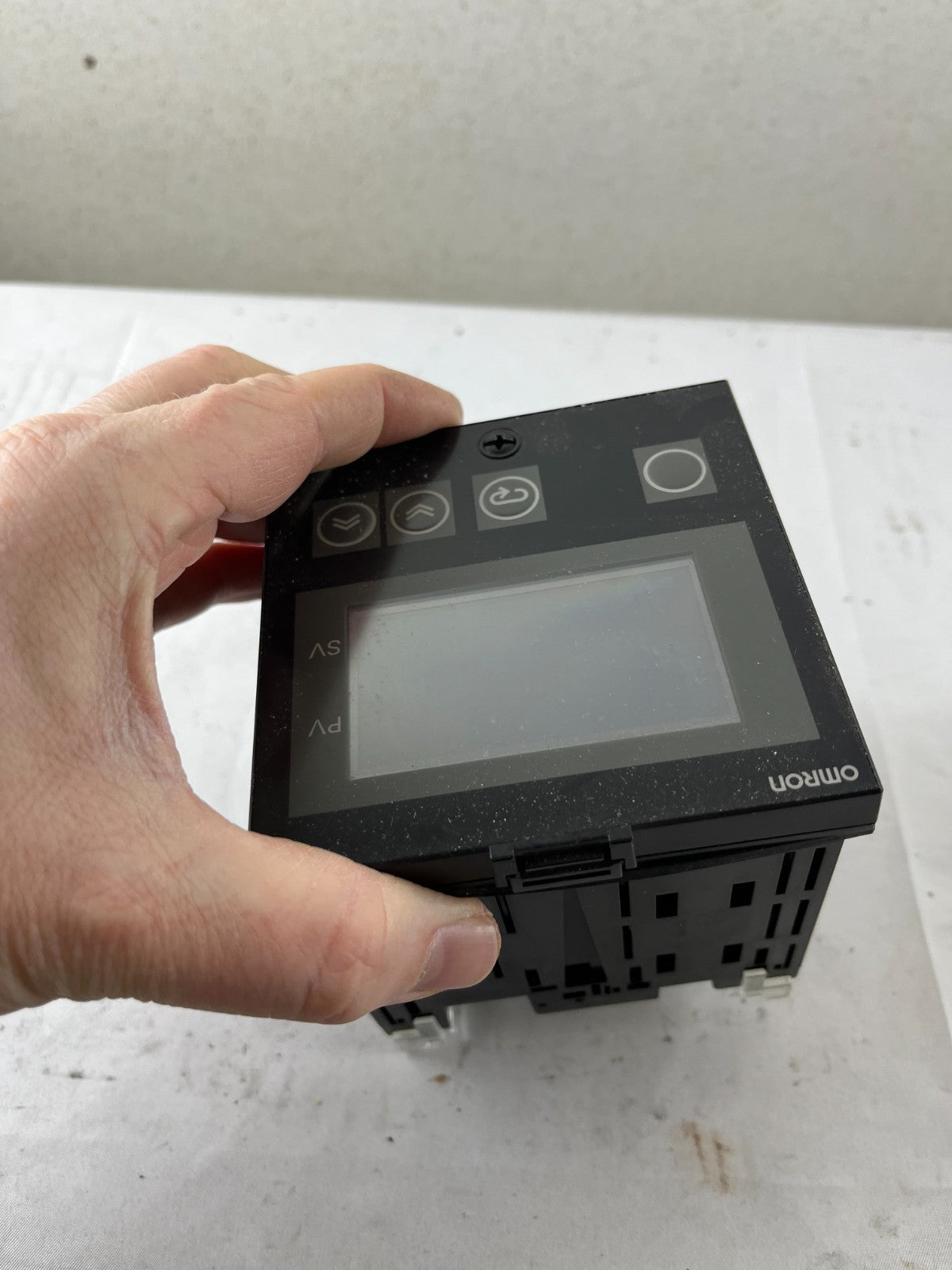 Omron E5AN-Q3HMT-500 Digital Temperature Controller 100–240VAC New Unused