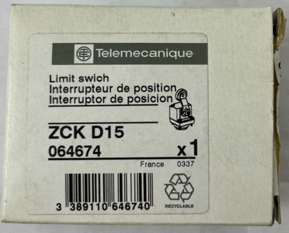 Telemecanique ZCK D15 064674 Limit Switch Head Roller Lever New NOS Spare Unit