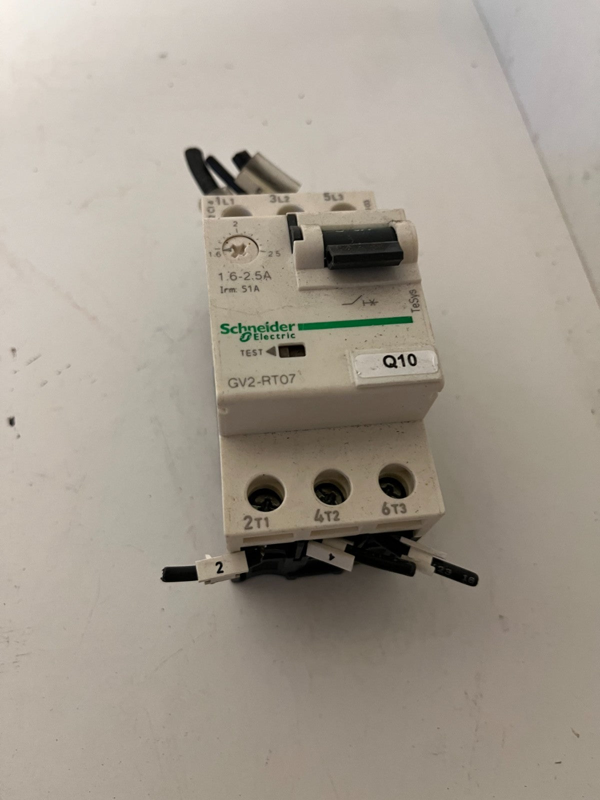 Schneider Electric GV2-RT07 Motor Circuit Breaker 1.6–2.5A TeSys GV2 Used Spare