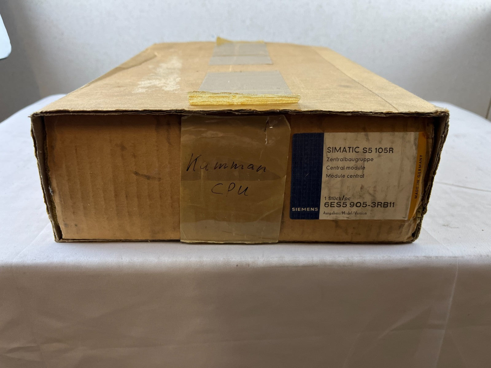 Siemens SIMATIC S5-105R CPU905 Central Module 6ES5 905-3RB11, New Old Stock