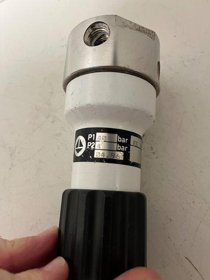 Messer Griesheim Pressure Regulator 40bar/4bar Stainless Steel Used Working
