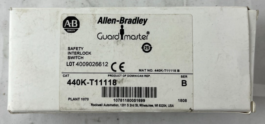 Allen-Bradley 440K-T11118 GuardMaster Safety Interlock Switch 2NC/1NO Tongue NEW