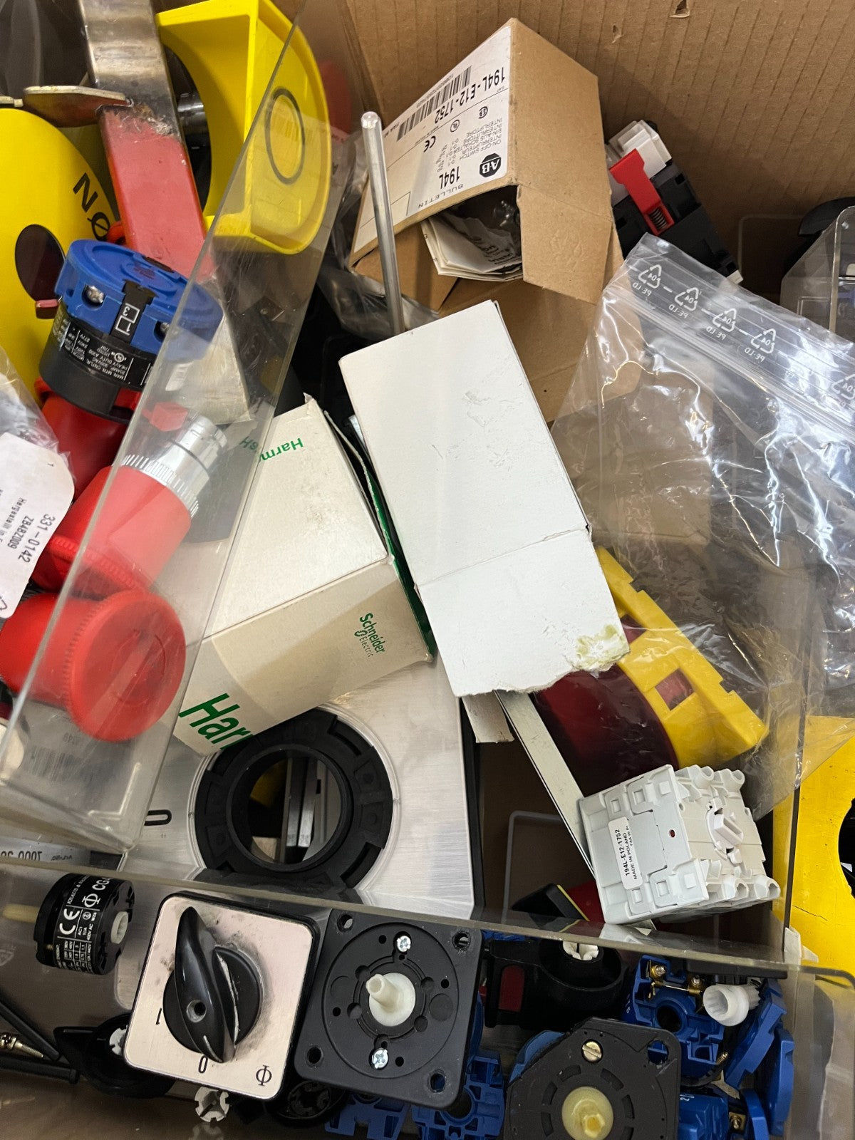 Kraus & Naimer Schneider ABB Industrial Switch & Control Parts Huge Mixed Lot