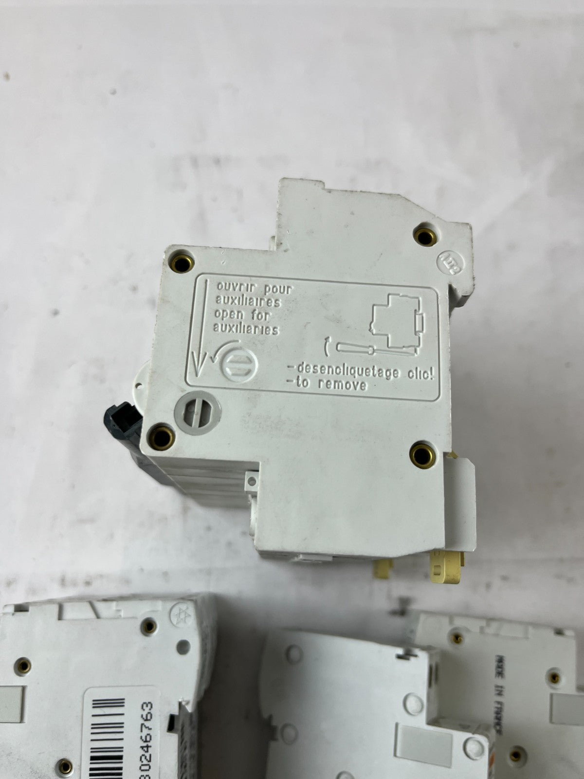 Merlin Gerin Multi9 C32L C60N DPN N Breaker Lot 4pcs 230/400V Used Spare Units