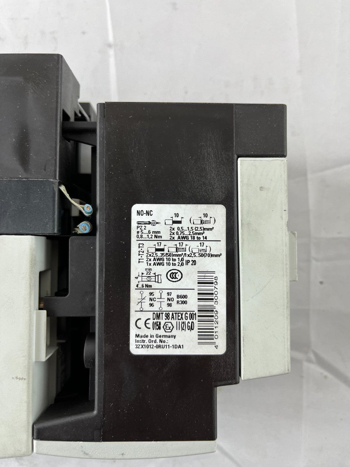 Siemens 3RT1044-1AP00 Contactor + 3RU1146-4MB0 Overload Relay 65A 30kW 230V Coil