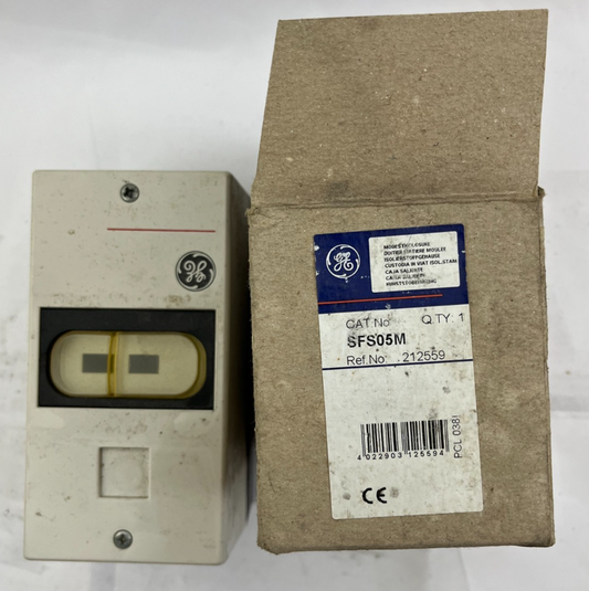 GE SFS05M Fuse Holder – 5A New Open Box, Cat# 212559 Industrial Circuit Protect
