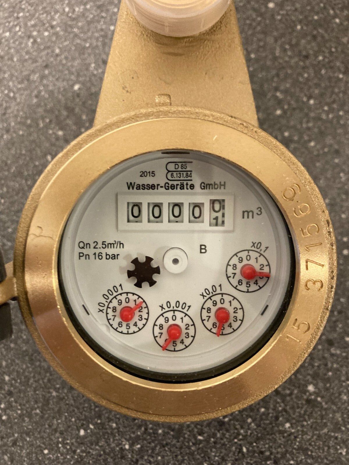 Wasser-Geräte GmbH Cold Water Meter MNRS Mehrstrahlzähler Vertical Qn2.5 DN25