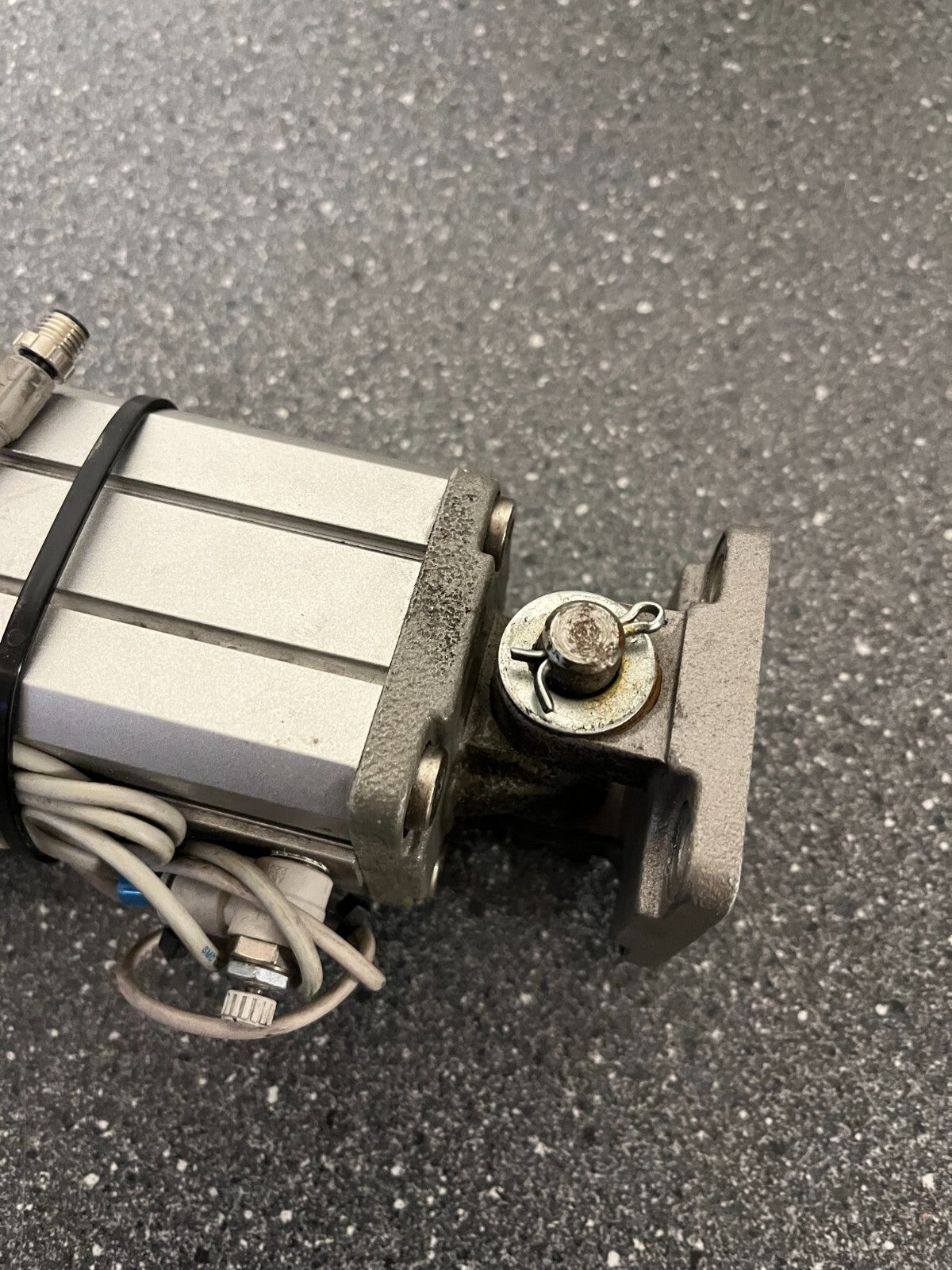 SMC Pneumatic Cylinder CD55B50-80M, Double Acting, 80mm Stroke, Tested & Working