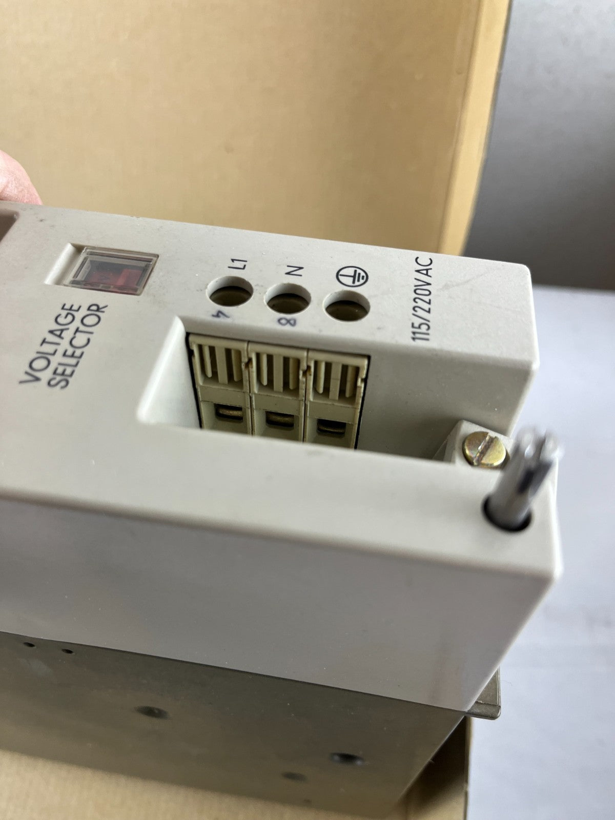 Siemens SIMATIC S5 PS 951 Power Supply 6ES5951‑7LD12 115/230 V AC 5 V DC 7/15 A