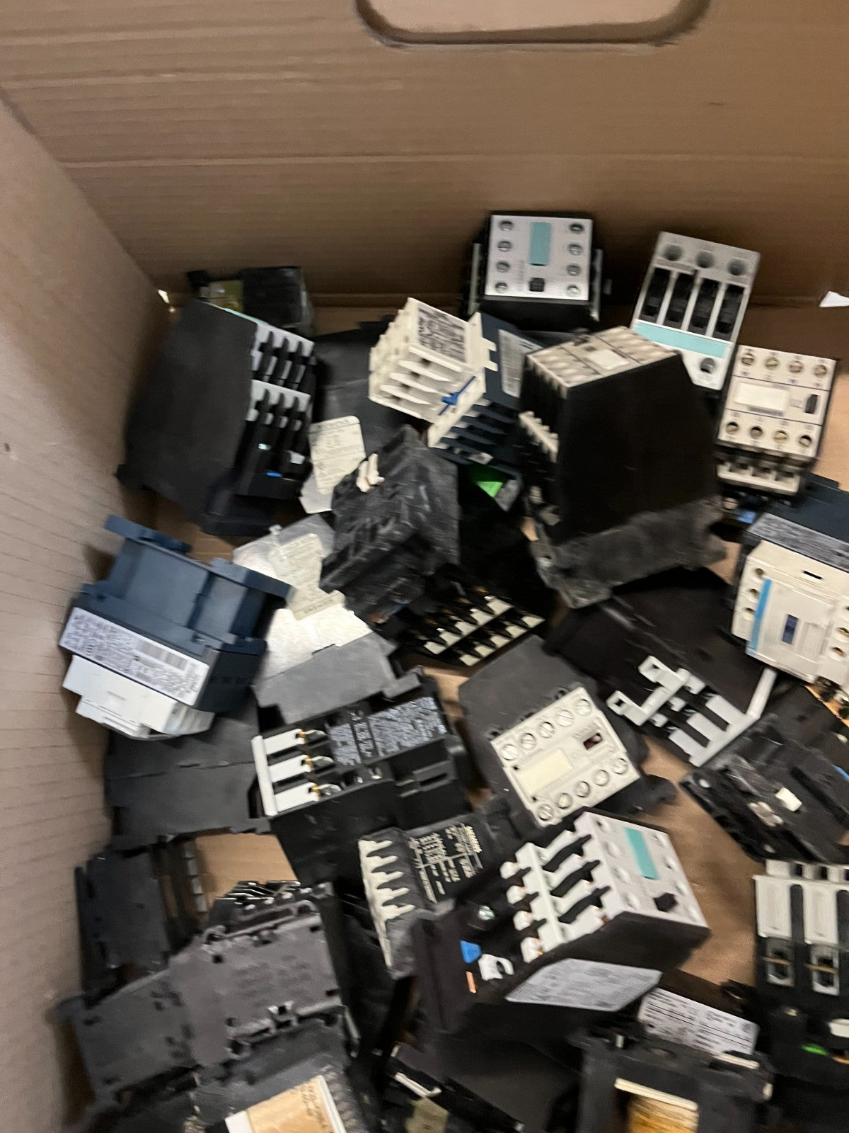 Siemens 3TH / 3TF Contactor Relay Huge Lot Mixed 24V DC AC Used Bundle Spares