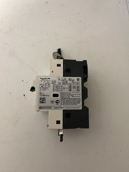 Schneider Electric GV2-RT07 Motor Circuit Breaker 1.6–2.5A TeSys GV2 Used Spare