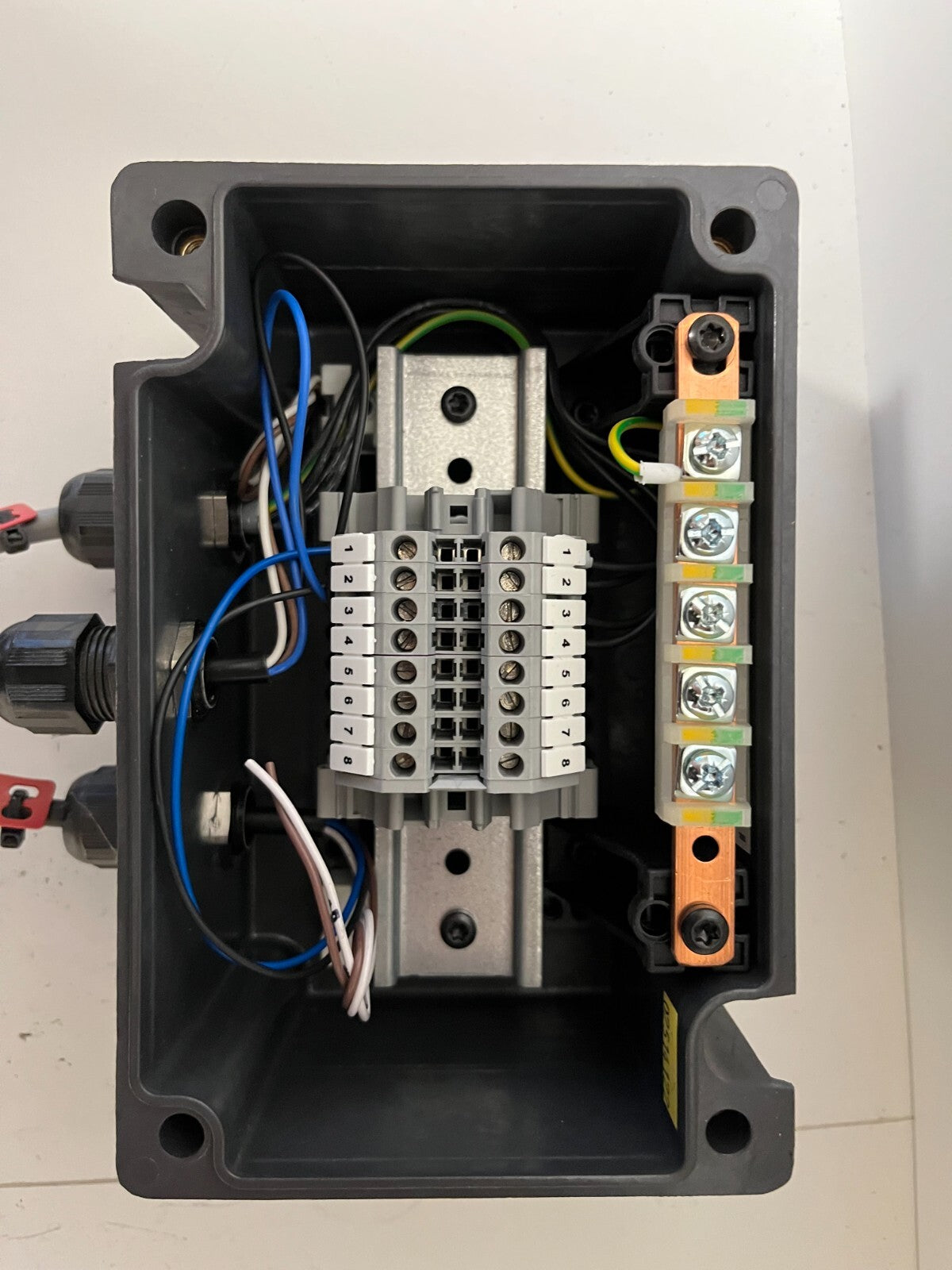 R. STAHL 8146/1041 Explosion-Proof ATEX Terminal Box 690V AC IP66