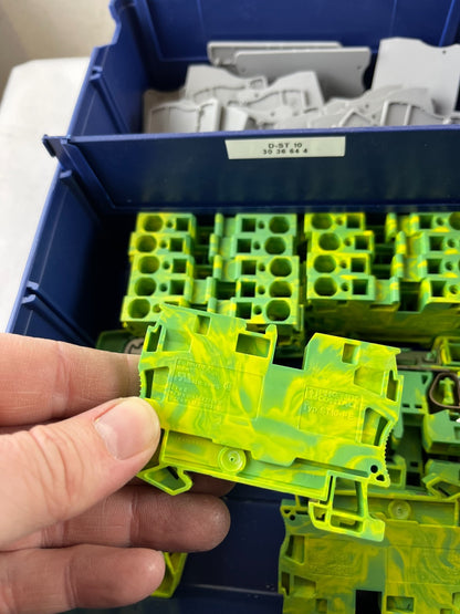 Phoenix Contact ST10-PE Ground Terminal Blocks + D-ST10 End Covers Lot Used
