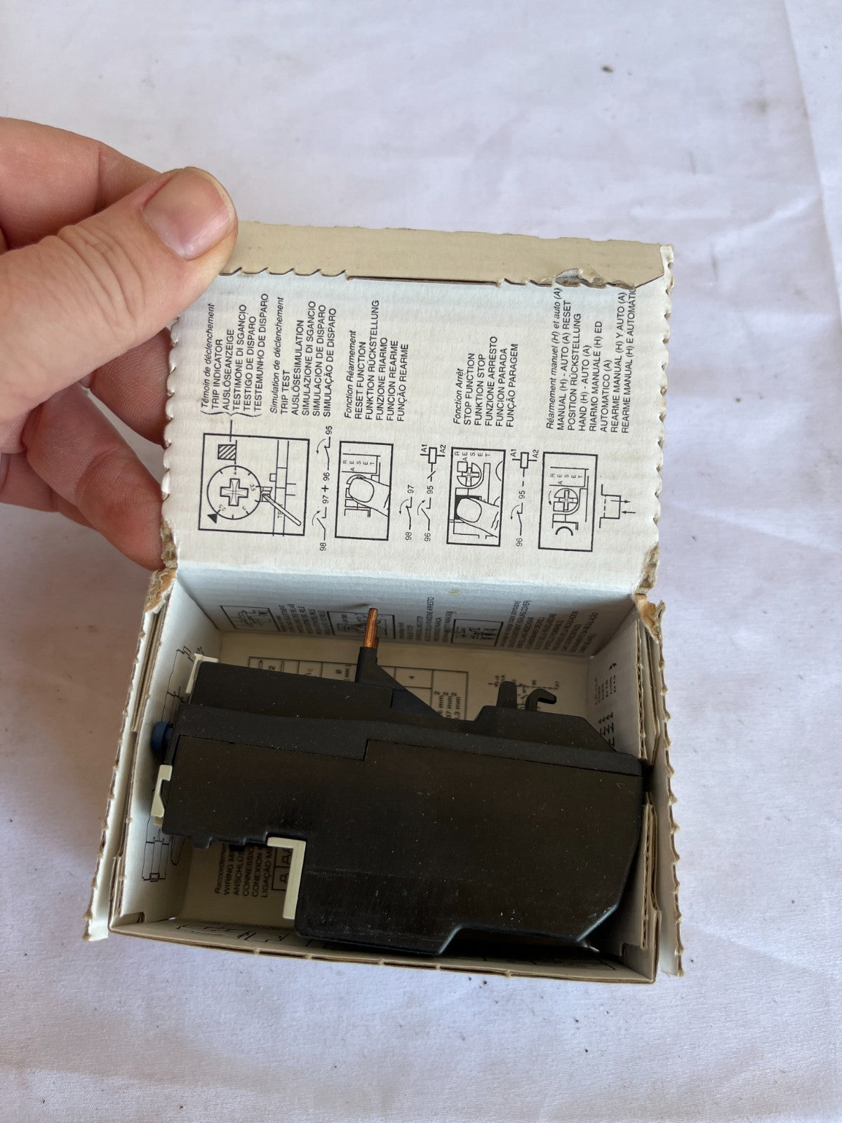 Telemecanique LR2 D1321 Thermal Overload Relay 12-18A New Spare Unit