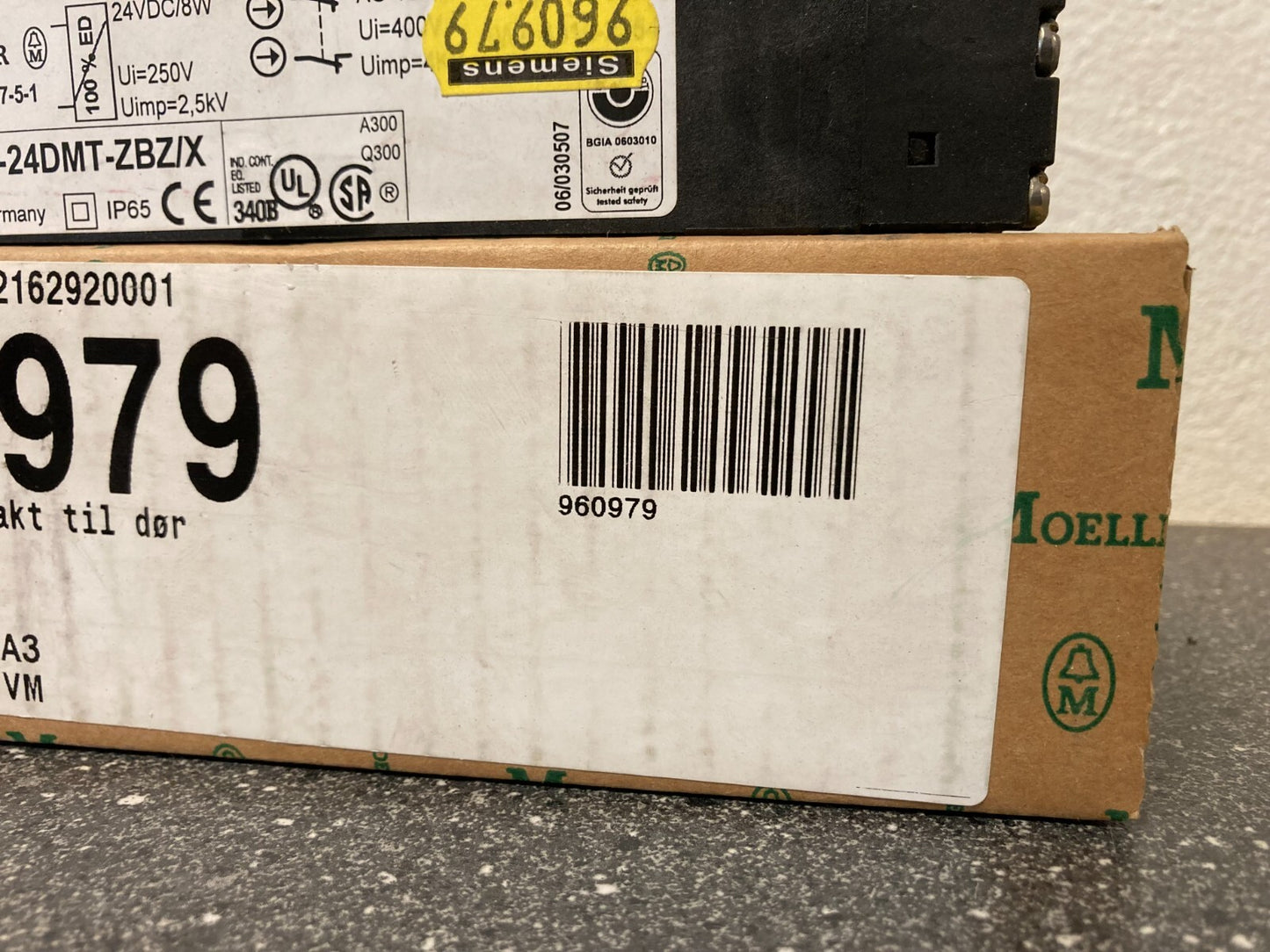 Moeller LS-S02-24DMT-ZBZ/X Safety Position Switch 24VDC IP65 Made in Germany
