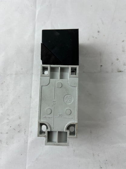 Balluff BES 517-134-M6-H Unisensor Inductive Sensor 10-30VDC 20mm Used Spare