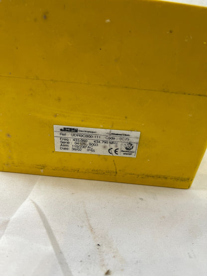 J2M UROCB00-111 Crane Radio Receiver 433MHz IP65 Werma Beacon Untested Spare