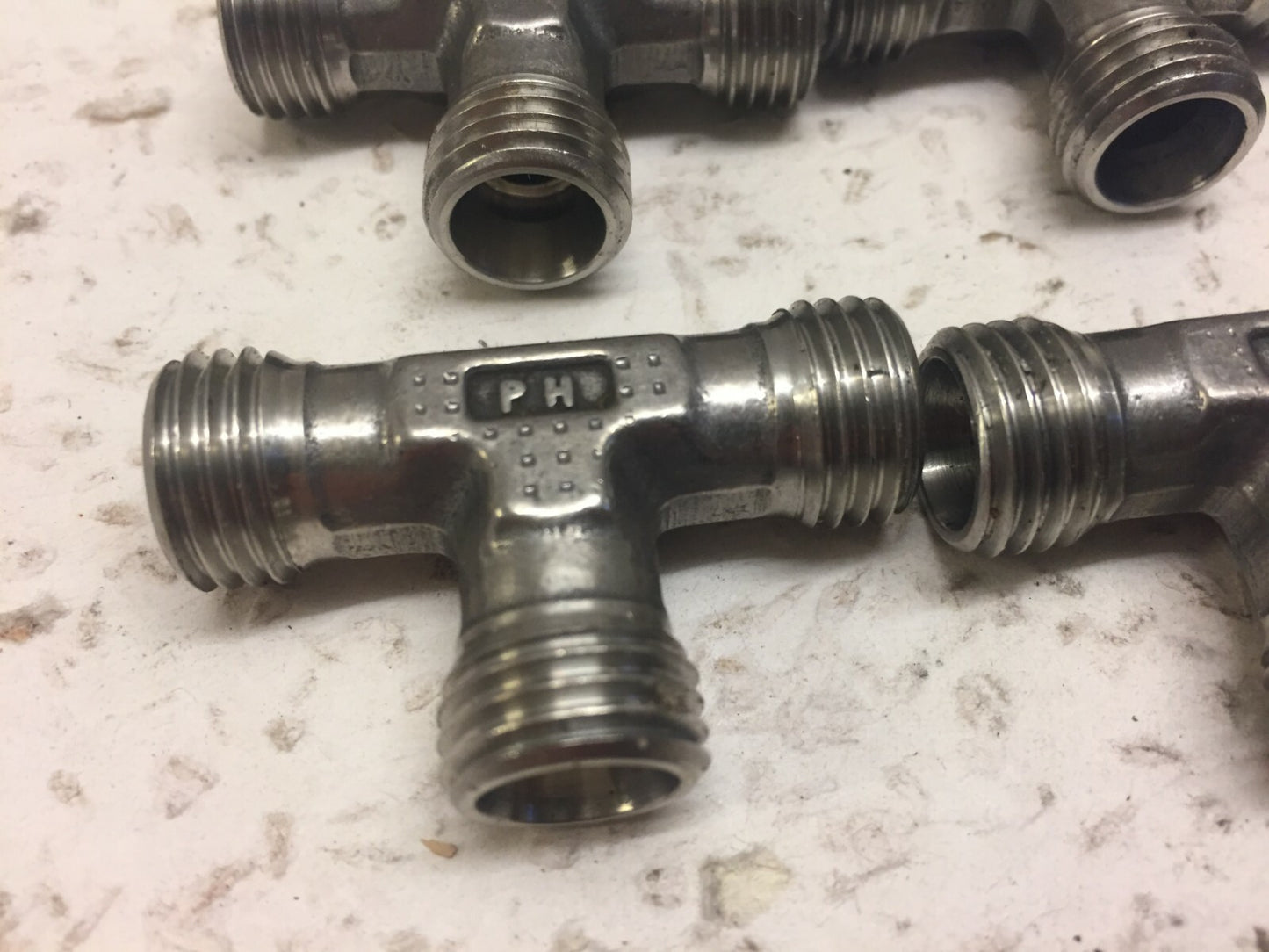 Parker Hannifin PH 71 Union Tee 5x pcs Lot of Used Stainless Steel Fittings