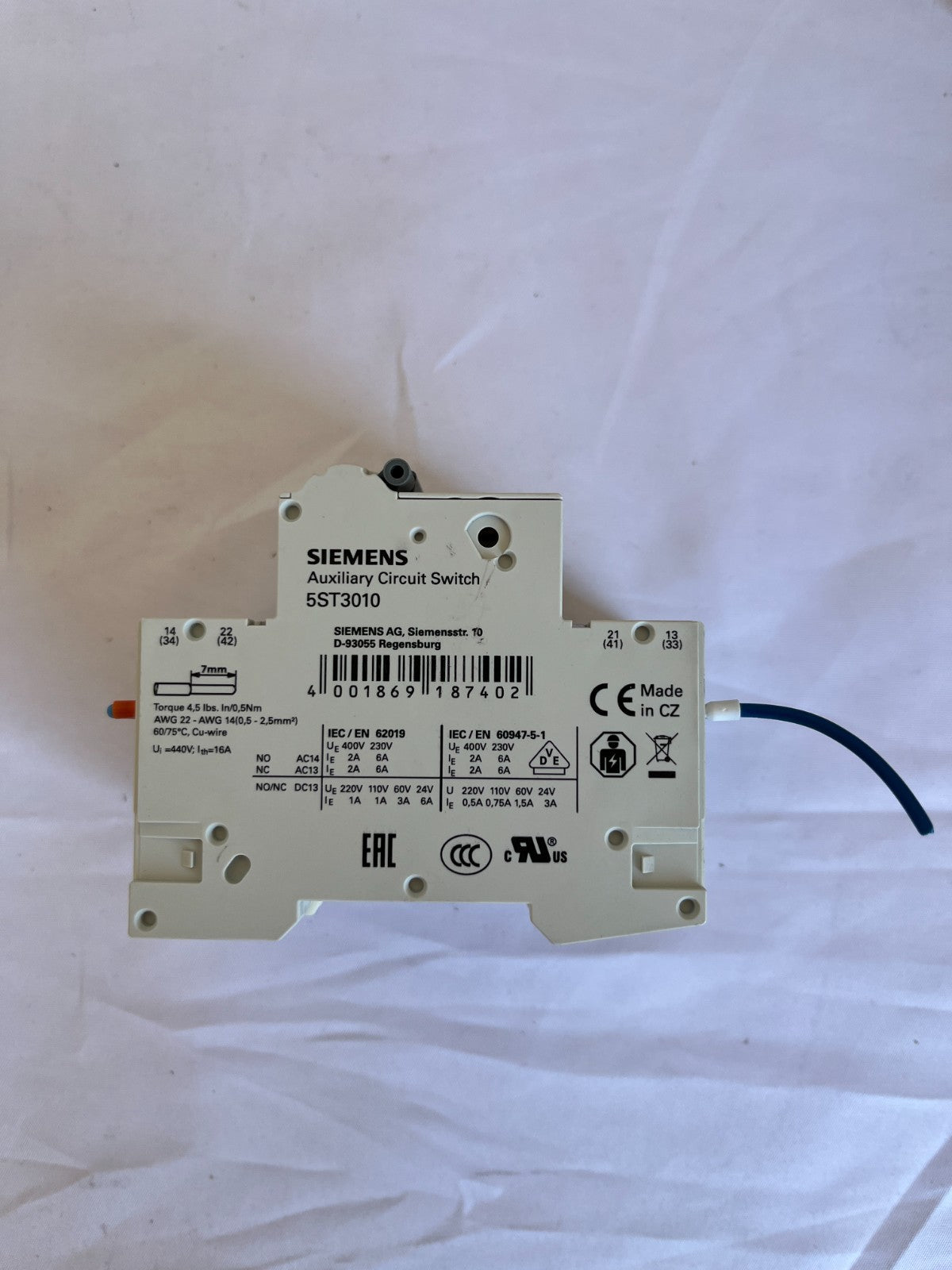10x Siemens 5ST3010 Auxiliary Circuit Switch 1NO 1NC For 5SL 5SY 5SP Used Bundle