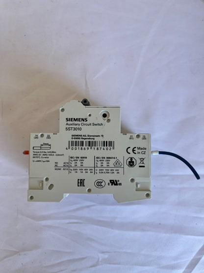 10x Siemens 5ST3010 Auxiliary Circuit Switch 1NO 1NC For 5SL 5SY 5SP Used Bundle