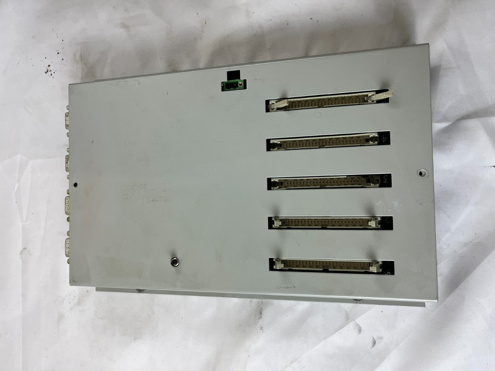 Siemens Local Station GGS2 00010101 Industrial Interface Module Rack Unit Used