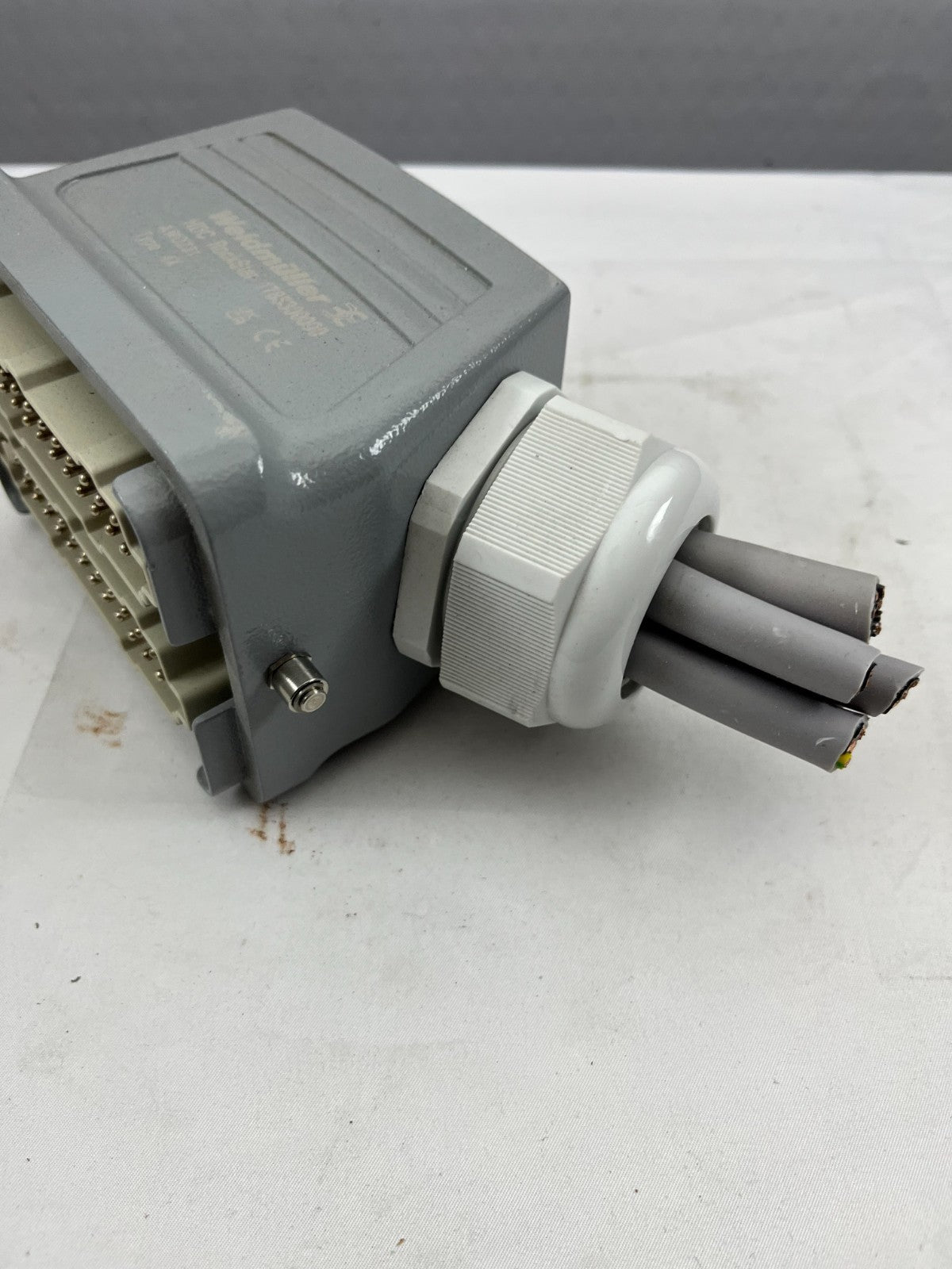 Weidmüller HDC RockStar 1788300000 Heavy Duty Connector, 2x 48-Pin, IP65 Used