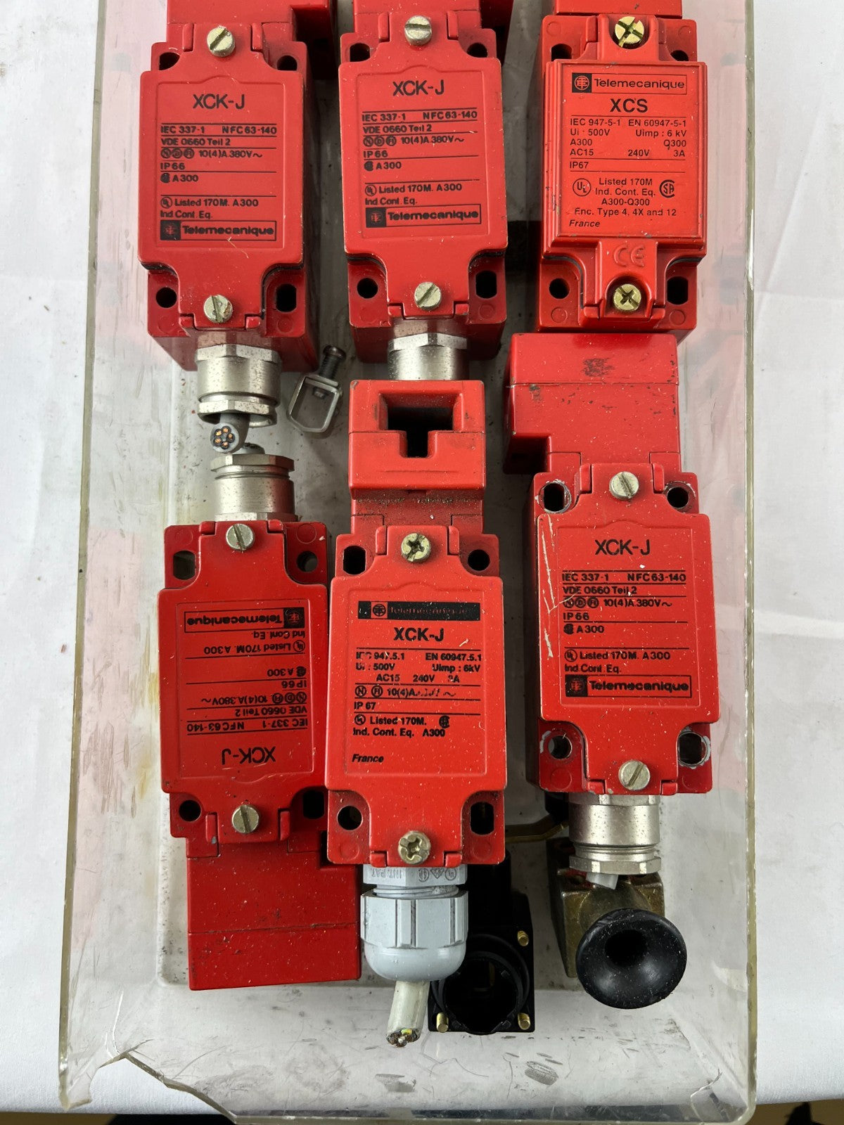 LOT 8x Telemecanique Safety Limit Switches XCK-J XCS ZCK-E70 USED WORKING France