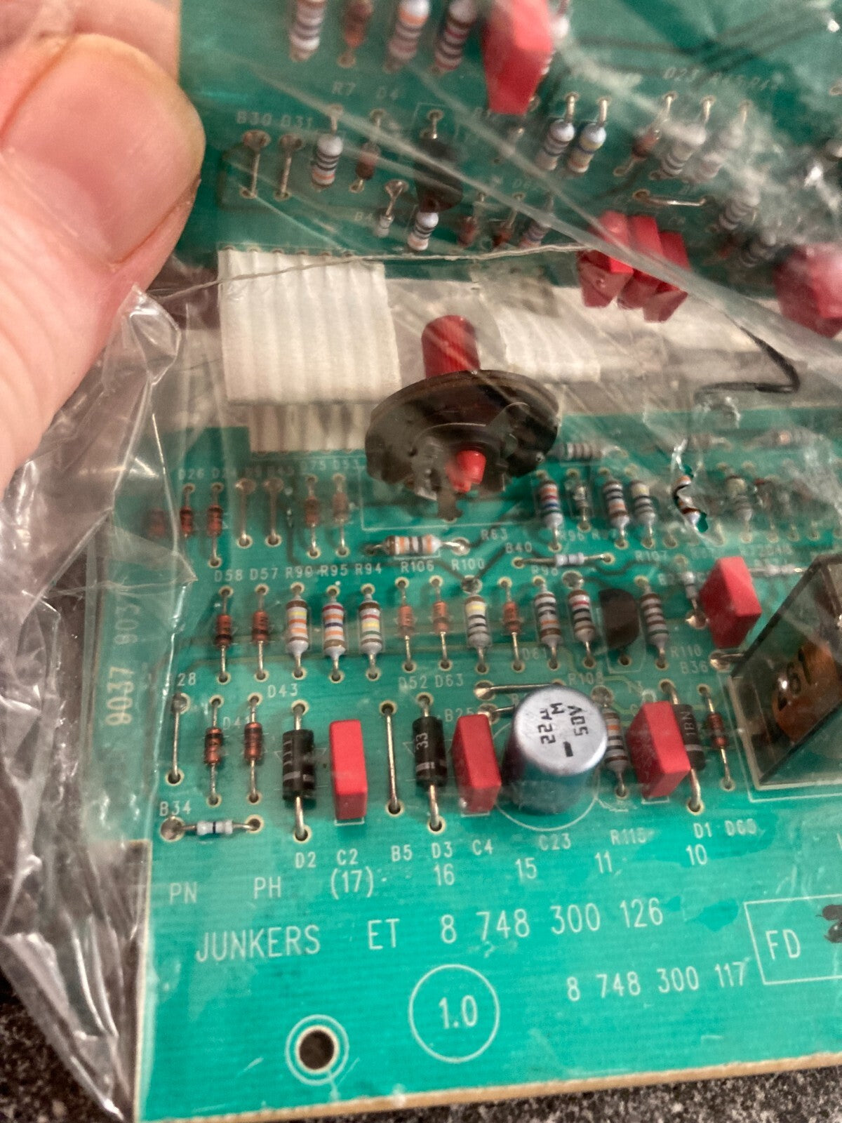 Junkers Bosch Gas Boiler Ignition Control Board PN 87483001260 NOS ZR/ZSR/ZWR