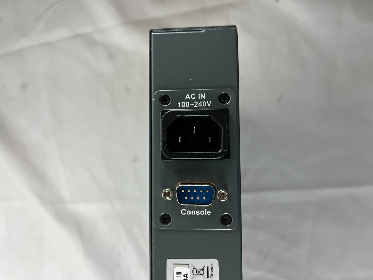 KTI KGS-2422-B-S 24-Port Managed Gigabit Ethernet Switch Rackmount Spare Unit