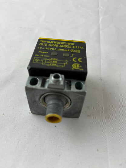 Turck Bi15-CK40-AN6X2-H1141 Inductive Proximity Sensor 10-30VDC Used Spare Part