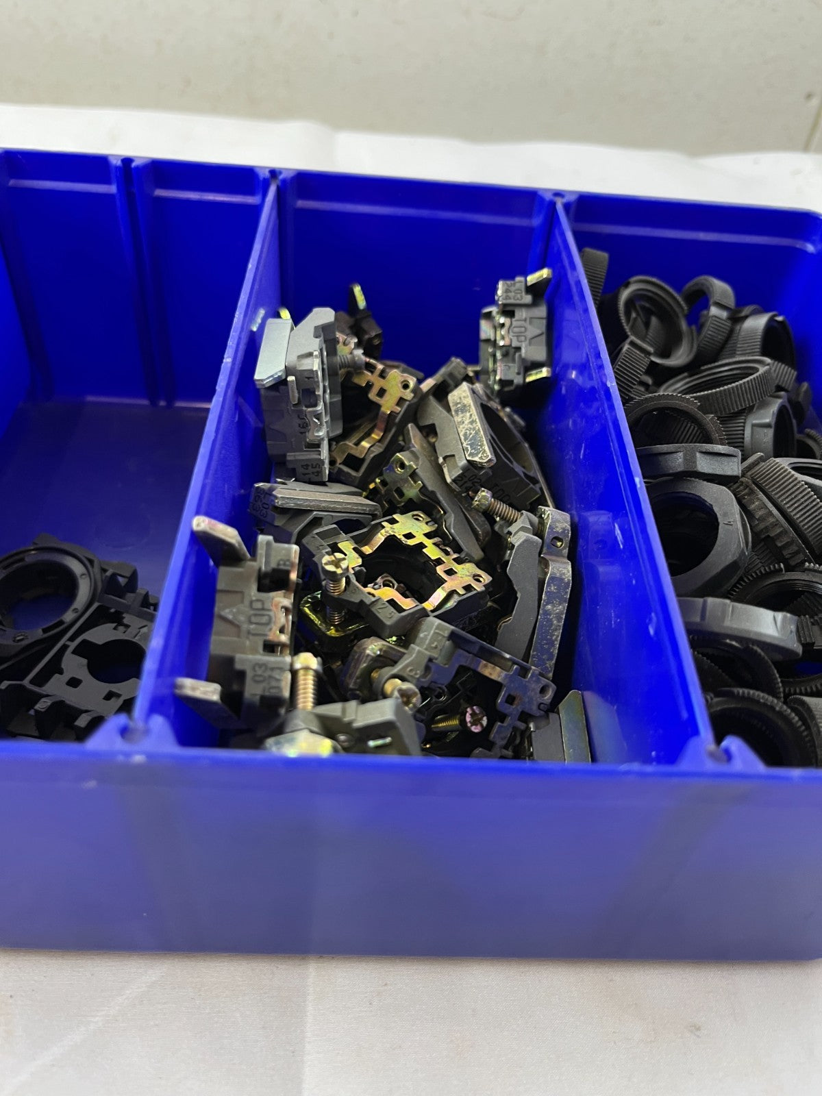 Telemecanique Schneider Harmony Pushbutton Hardware Mounting Parts Mixed Lot