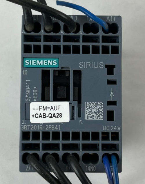 Siemens Sirius 3RT2016-2FB41 Contactor 24VDC 9A 4kW Used Working Spare Unit