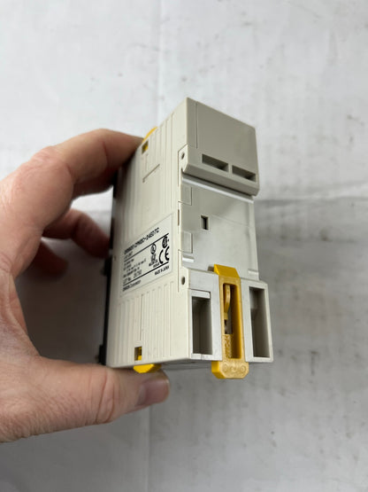 Omron CPM2C-24EDTC I/O Unit 16x 24V DC Inputs 8x Transistor Outputs Sink/Source