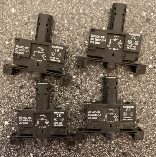 Lot of 4 Siemens 3SB3420-1PE 24V UC Industrial Contact Blocks