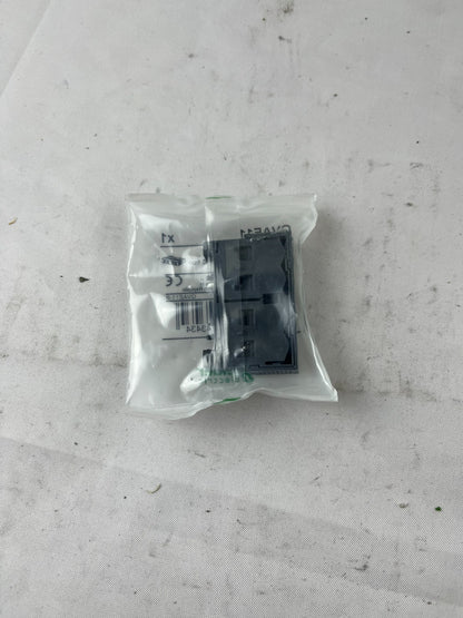 Schneider Electric GVAE11 TeSys Auxiliary Contact Block 1NO+1NC Front Mount New