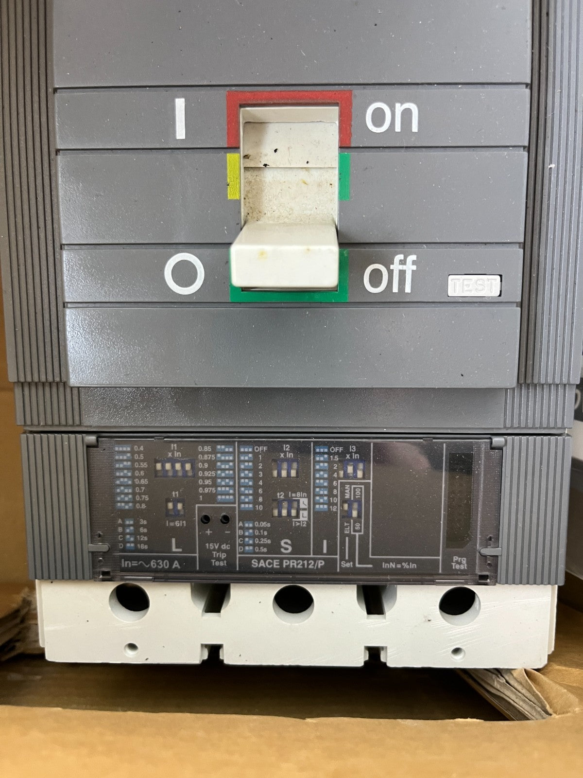 ABB SACE S5 Circuit Breaker PR212/P 630A 3 Pole MCCB New In Box Spare Unit